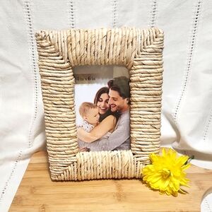 Wicker Photo Frame